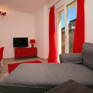 Apartament Maggie On, Malgrate