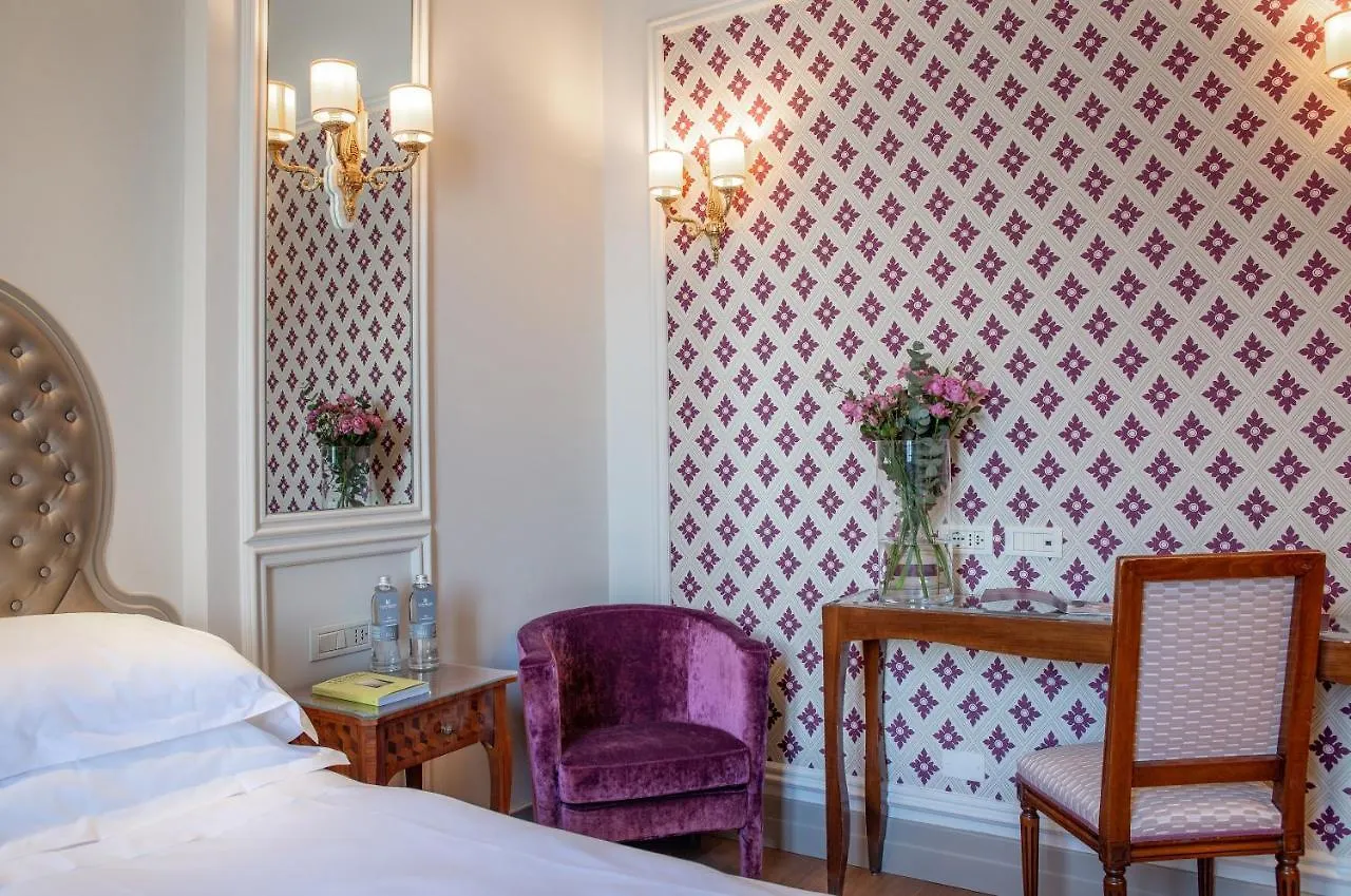 Hotel Villa Flori Como