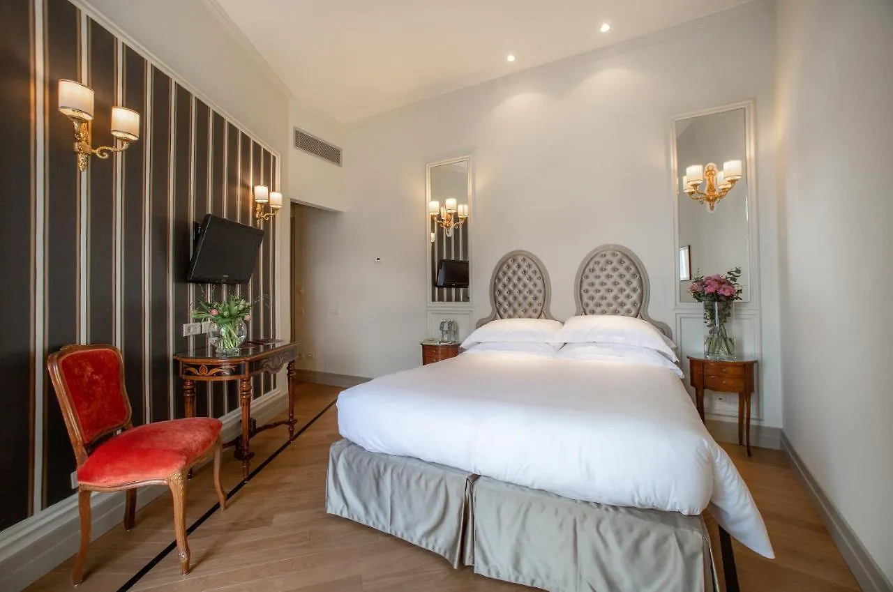 Hotel Villa Flori Como Italy