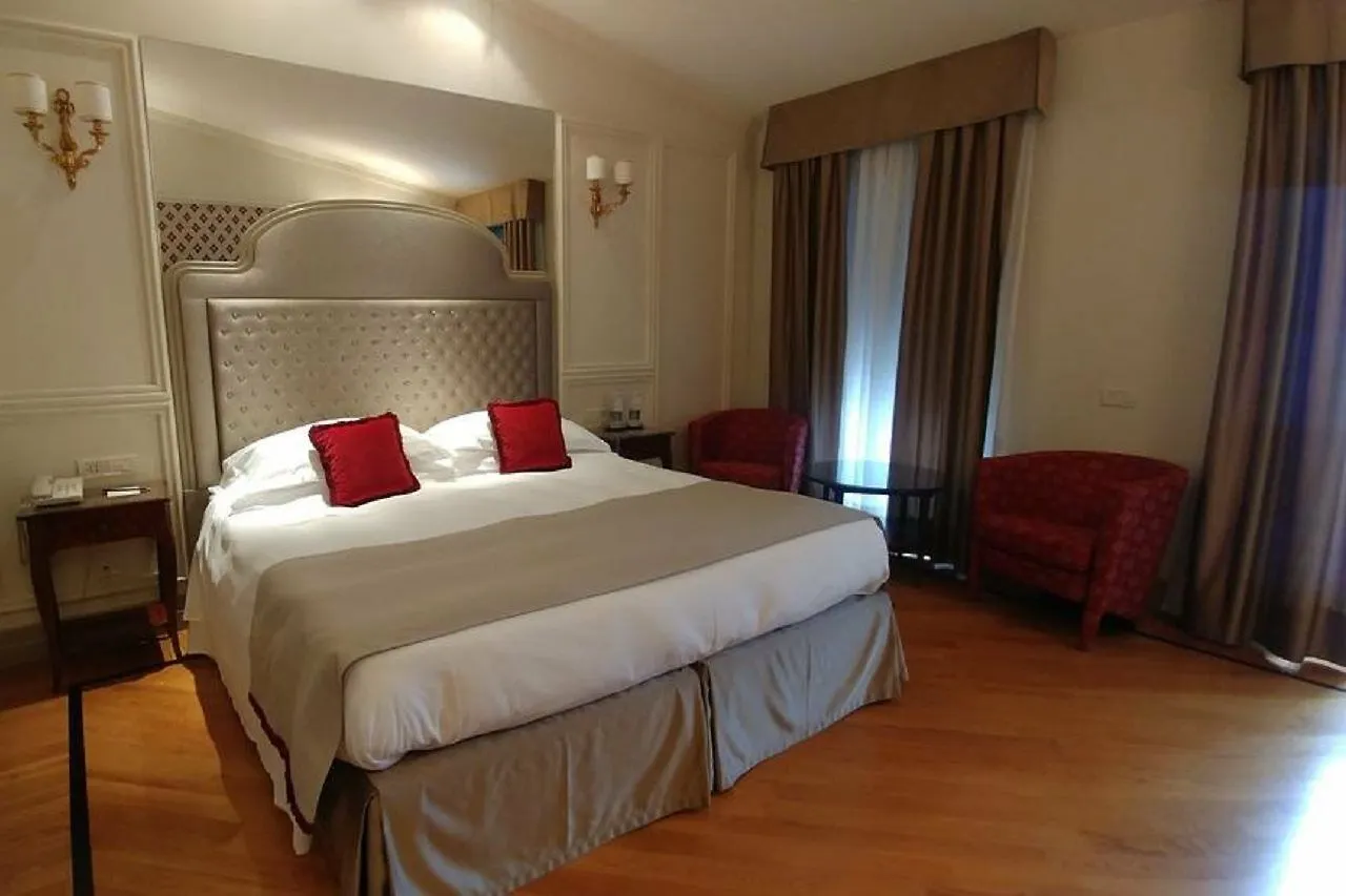Hotel Villa Flori Como